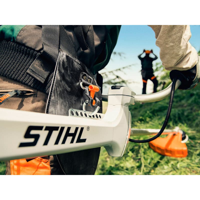 Преимущества и недостатки электрического триммера